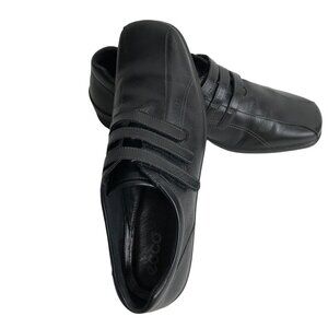 ECCO LIGHT WOMEN  BLACK LEATHER SHOES SIZE EU 40 US 10-10.5‎